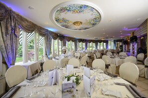 Breakfast, lunch, dinner served; local cuisine 