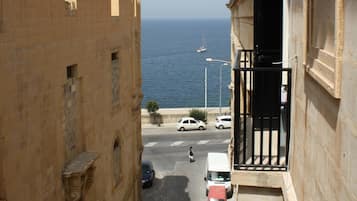 Apartment, 3 Bedrooms (Triq il Punent, Valletta) | View from room