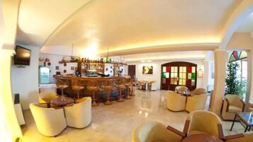 Bar (en el alojamiento)