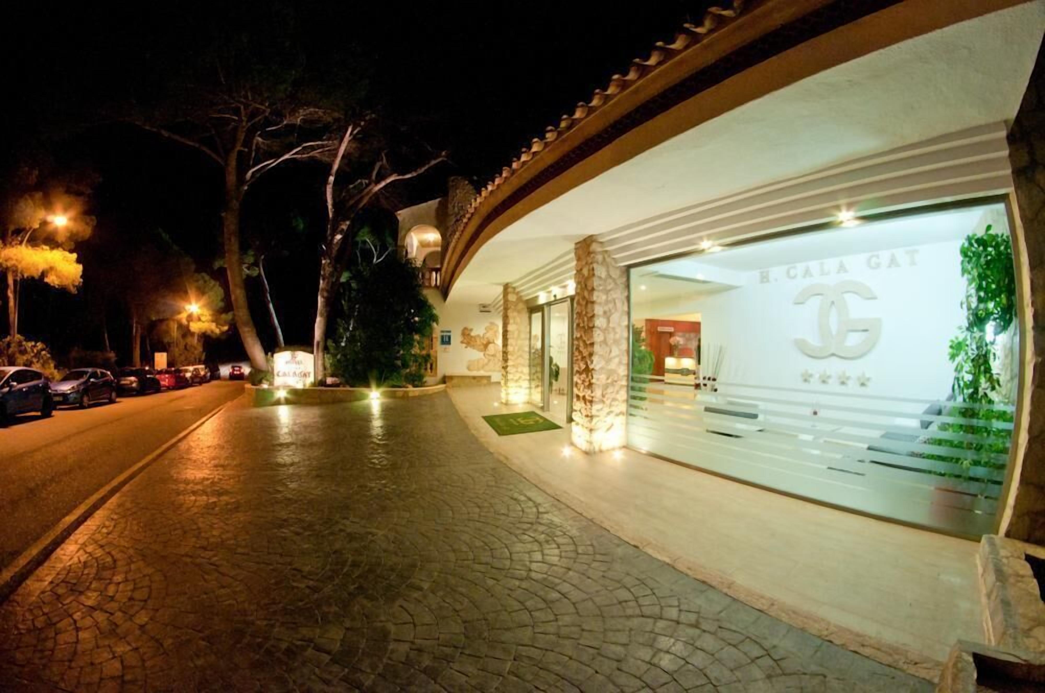 Photo - Hotel Cala Gat