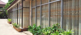 La Ong Dao Hotel 2