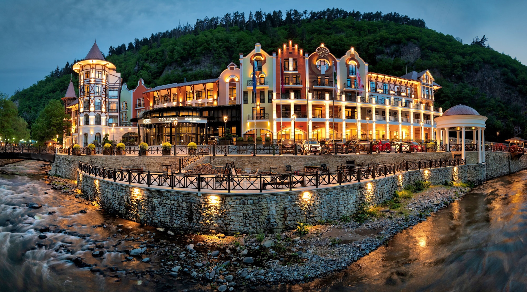 5 Star Hotels