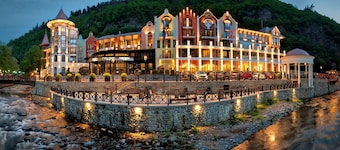 Crowne Plaza Borjomi by IHG