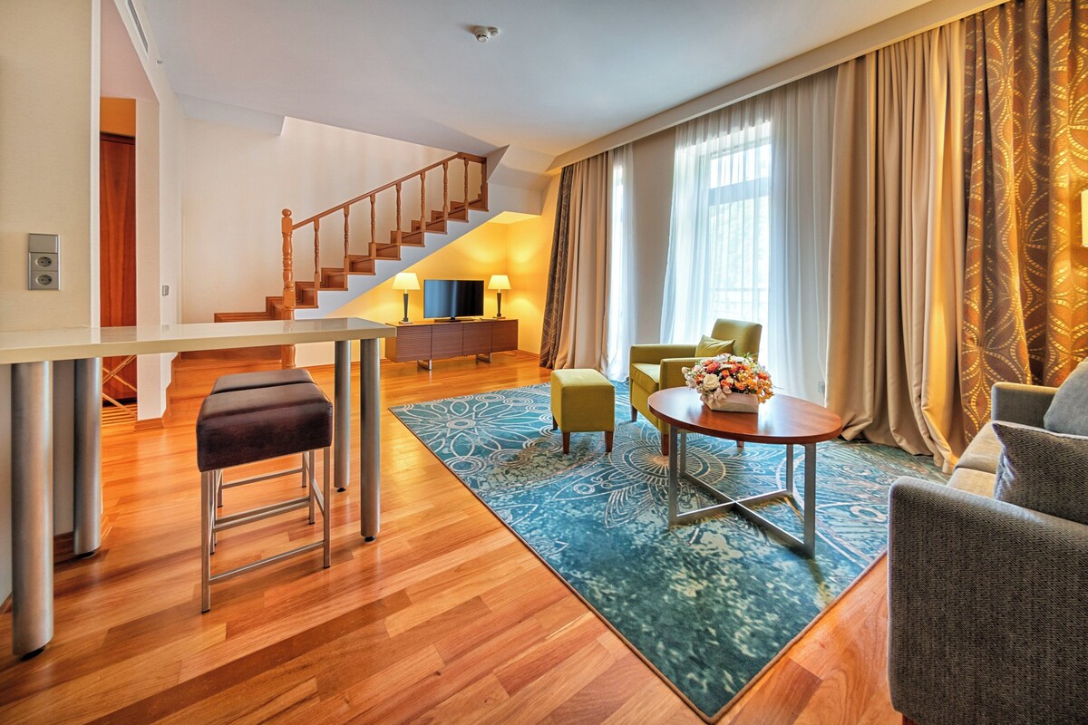 Suite, 1 habitación | Sábanas de algodón egipcio y ropa de cama de alta calidad