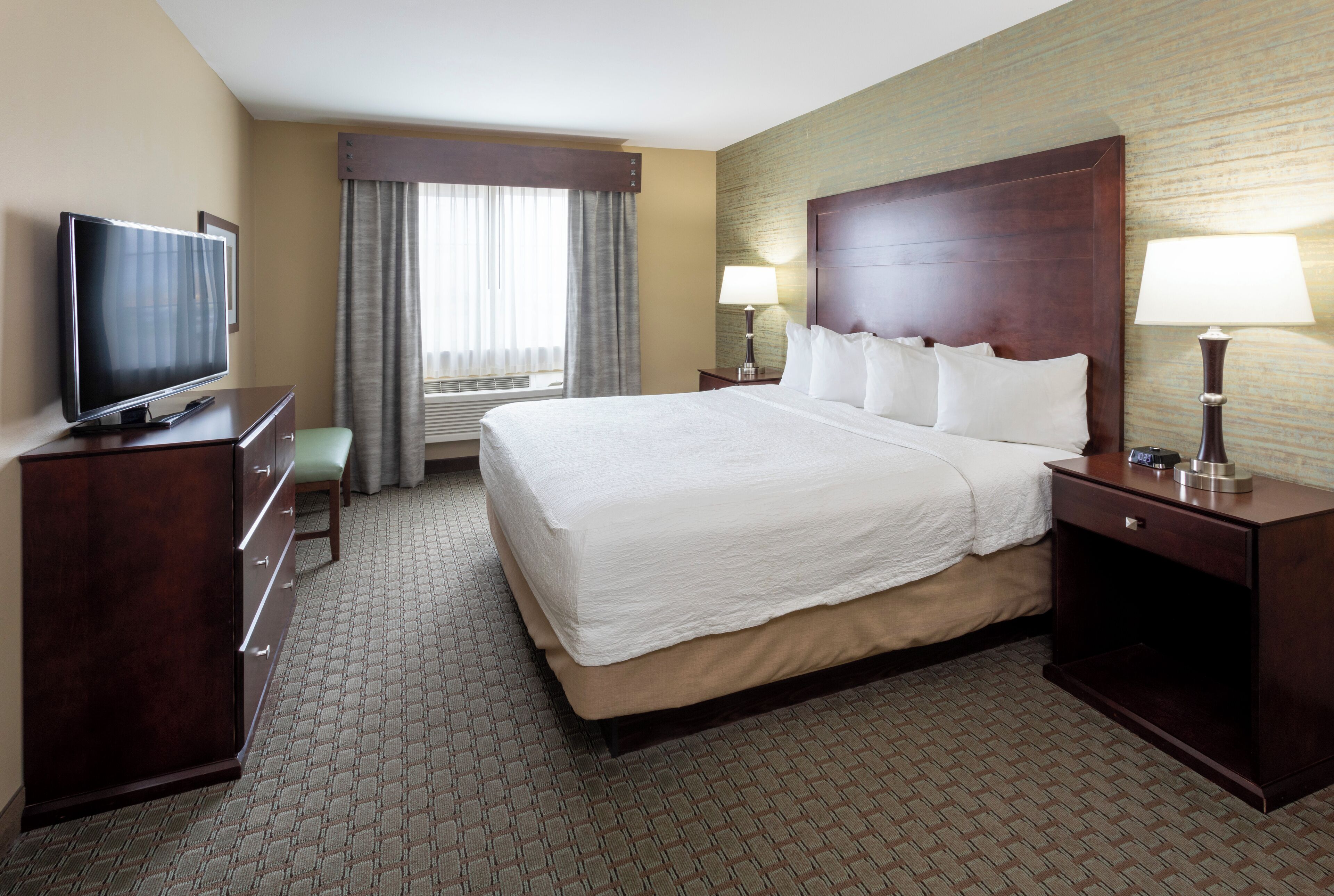 desk, iron/ironing board, free cots/infant beds, free rollaway beds