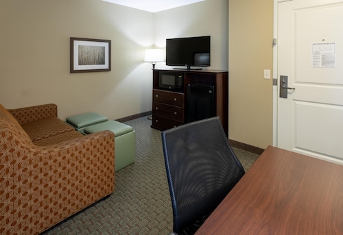 Grandstay Hotel And Suites Morris