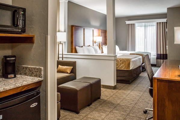 Suite, Multiple Beds | Premium bedding, in-room safe, desk, laptop workspace