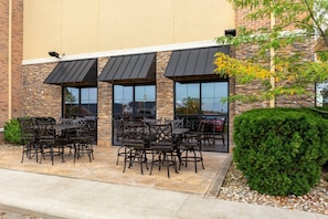 Free daily full breakfast