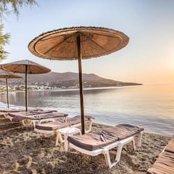 Beach nearby, sun-loungers, beach umbrellas, beach bar
