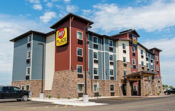 My Place Hotel - Brookings, SD