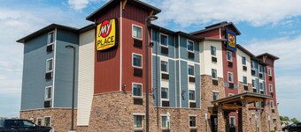 My Place Hotel - Brookings, SD