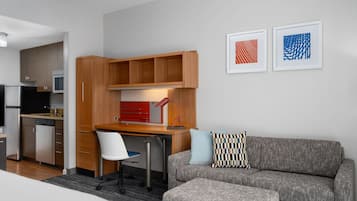 Studio, 1 King Bed with Sofa bed | Desk, laptop workspace, iron/ironing board, free cribs/infant beds