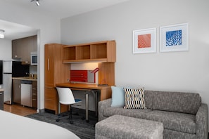 Studio, 1 King Bed with Sofa bed | Desk, laptop workspace, iron/ironing board, free cribs/infant beds