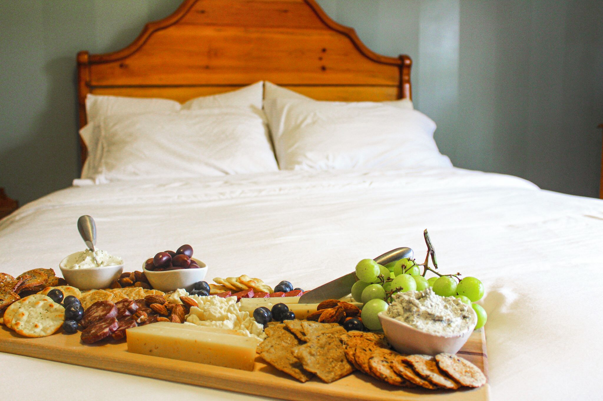 Soundproofing, iron/ironing board, free WiFi, bed sheets