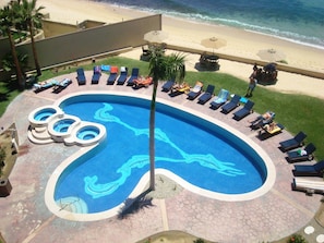 Traditional Apartment, 2 Bedrooms, Concierge Service, Beachfront | Pool | Outdoor pool - Beachfront Las Olas 2bdr Condo (San José del Cabo)