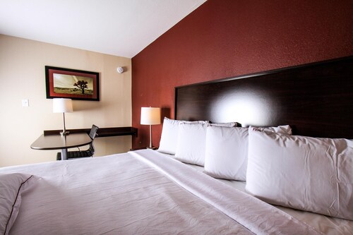 Red Roof Inn PLUS+ Williams - Grand Canyon