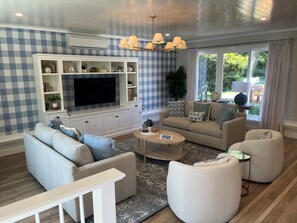 House, 2 Bedrooms, Non Smoking, Patio | Living area