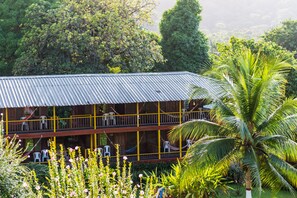 Interior - Playa de Oro Lodge (Bahia Solano)