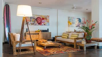 Televisión de pantalla plana