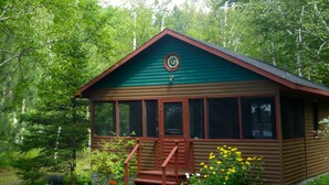 Cabin, 1 Bedroom, Kitchen, Lake View (Cabin 6)