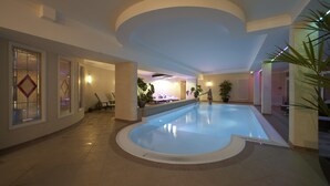 Pool - Göbel's Quellenhof (Bad Wildungen)
