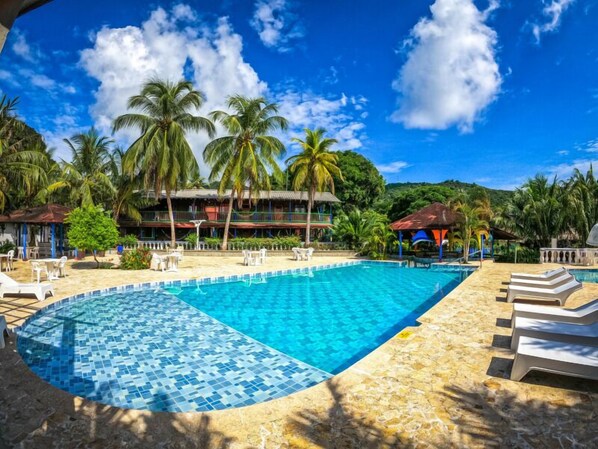 Piscina a l'aire lliure