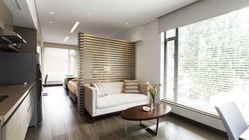 Departamento, 2 camas Queen size | Ropa de cama de alta calidad y minibar