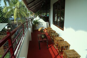 Balcony - Dream Catcher Home Stay (Kochi)