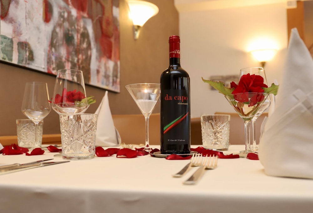 Hotel Arancio - Risorante da capo by null