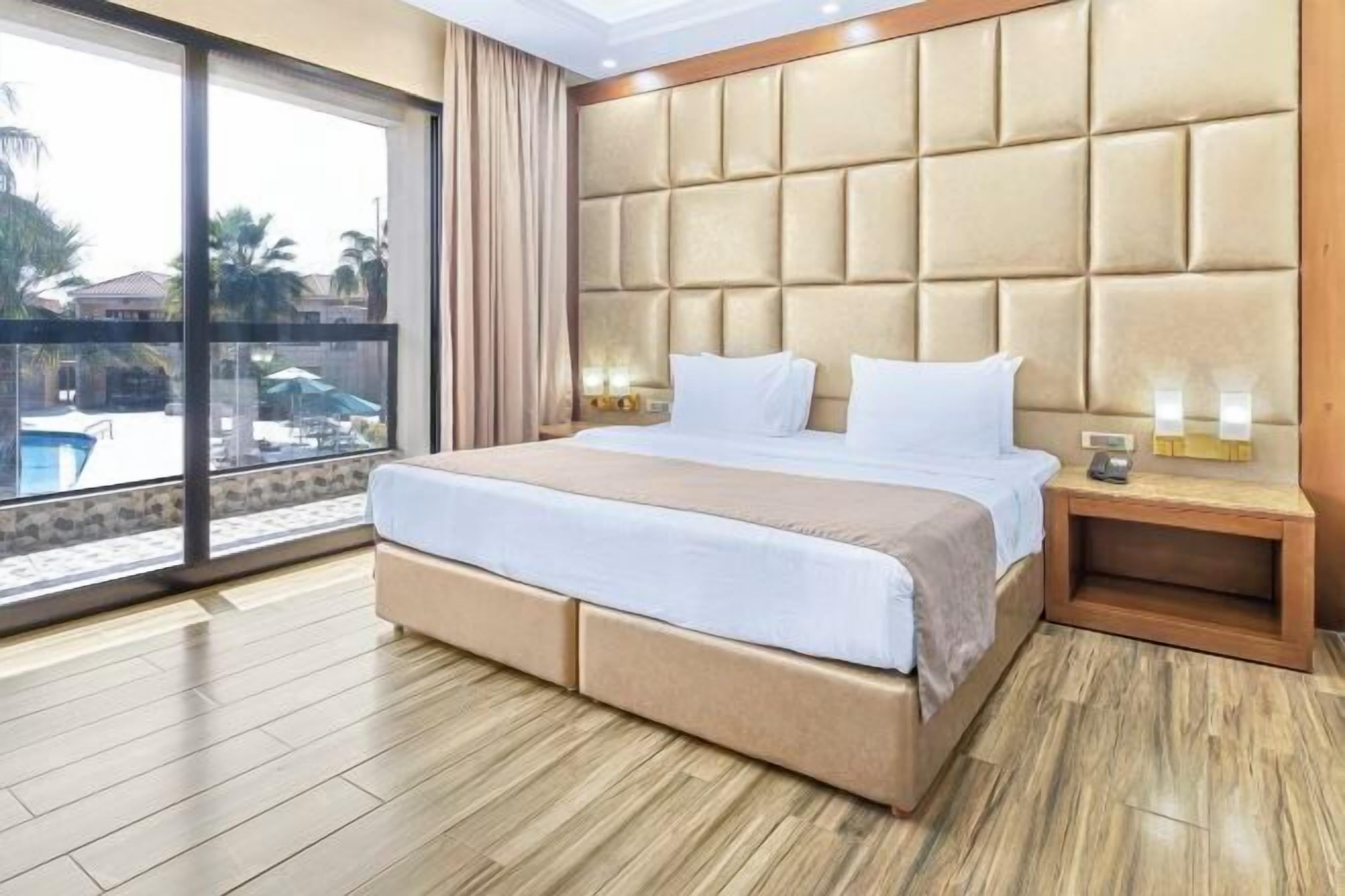 In-room safe, blackout curtains, soundproofing, iron/ironing board