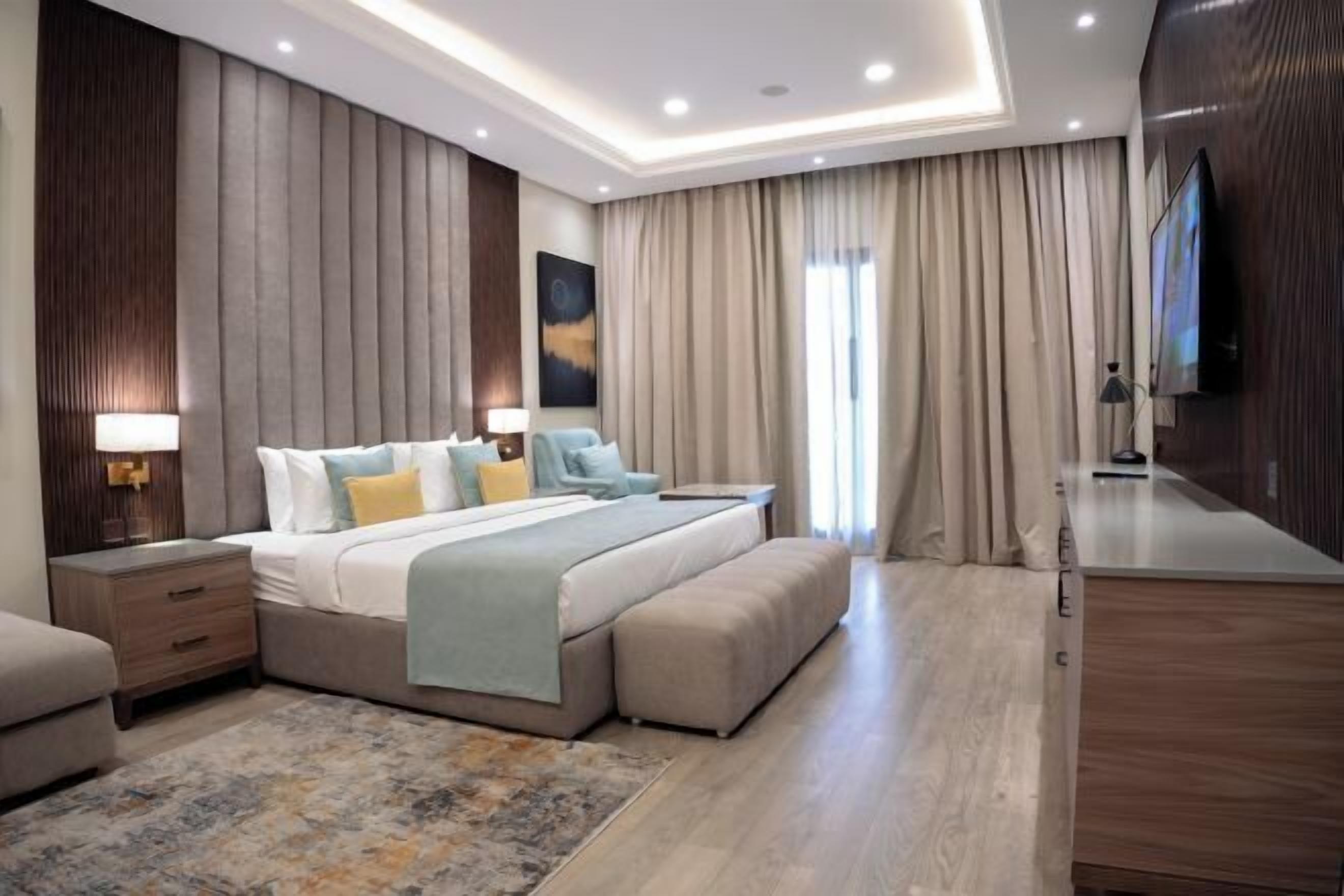 In-room safe, blackout curtains, soundproofing, iron/ironing board