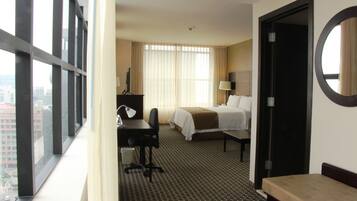 Premium bedding, in-room safe, desk, soundproofing