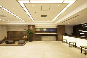 Reception - Hotel MyStays Gotanda Station (Tokyo)