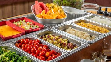 Daily buffet breakfast for a fee