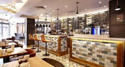 Hotel Indigo York by IHG