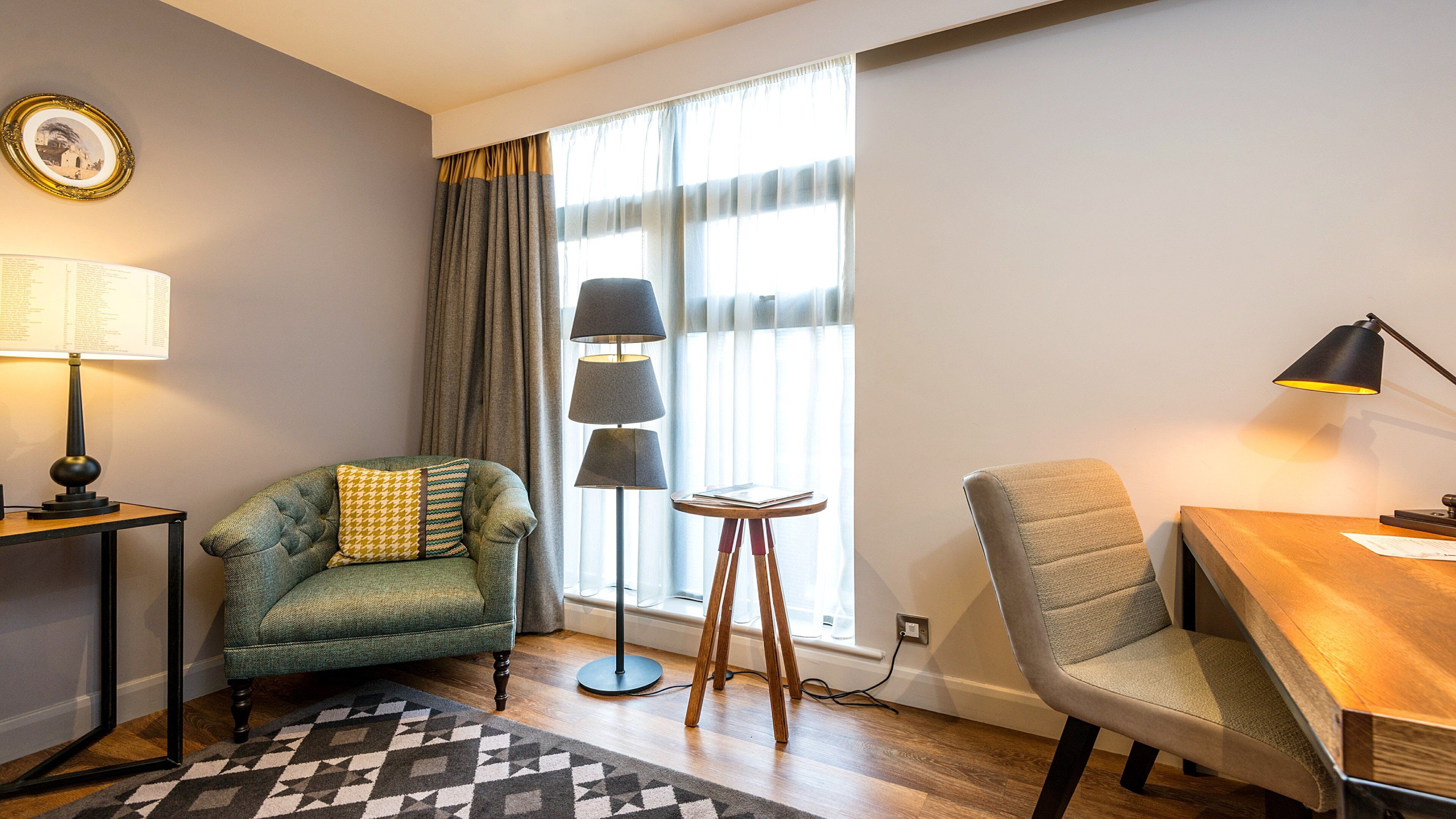 premium room, 1 king bed | egyptian cotton sheets, premium bedding, in-room safe