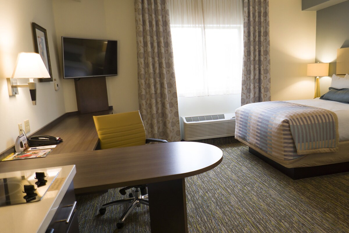 Desk, blackout drapes, iron/ironing board, WiFi (free)