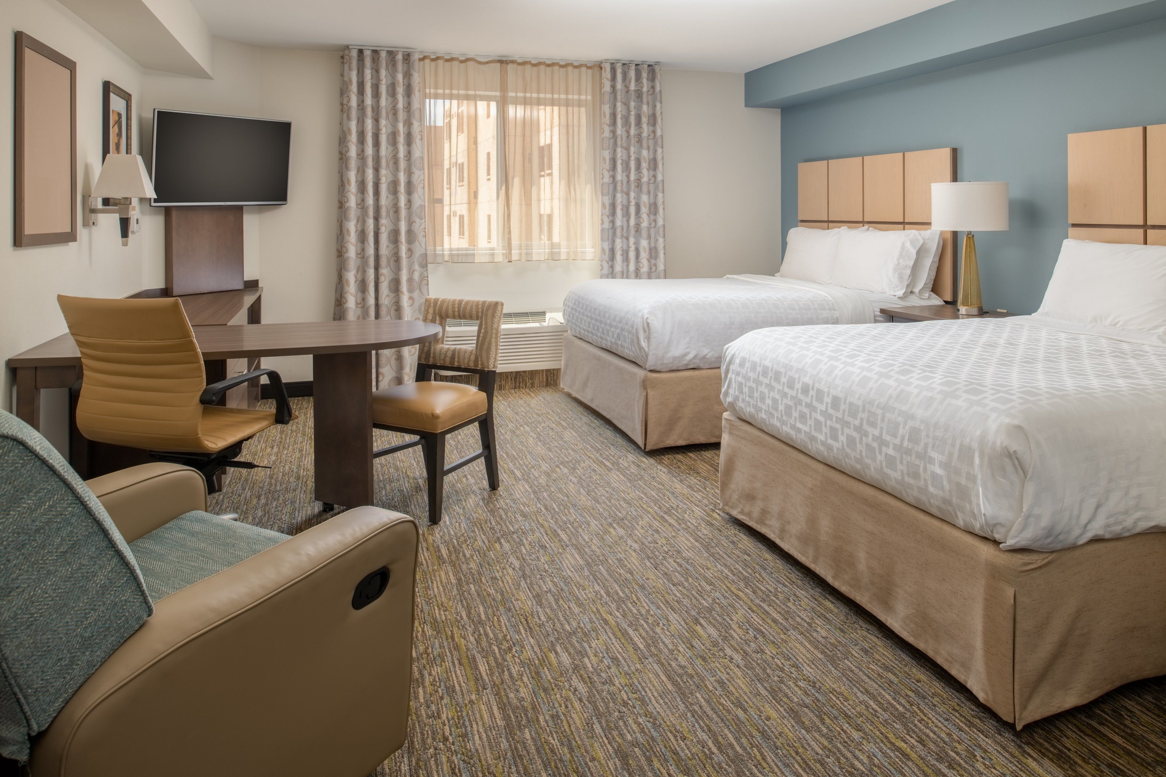 Desk, blackout drapes, iron/ironing board, free WiFi
