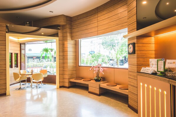 Lobby - New Suanmali Hotel (Bangkok)