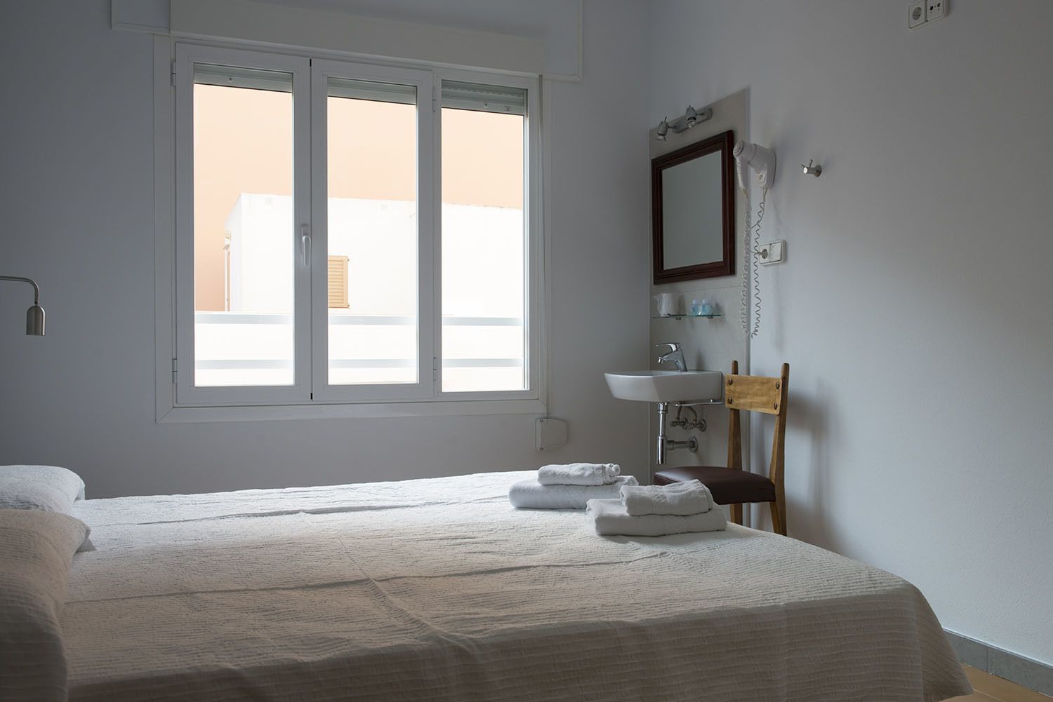 Photo - Hostal Ripoll Ibiza