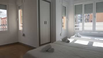 Free WiFi, bed sheets