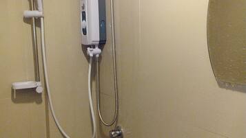 Kamer, 1 slaapkamer | Badkamer met douche