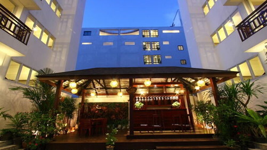 Sabaidee at Lao Hotel