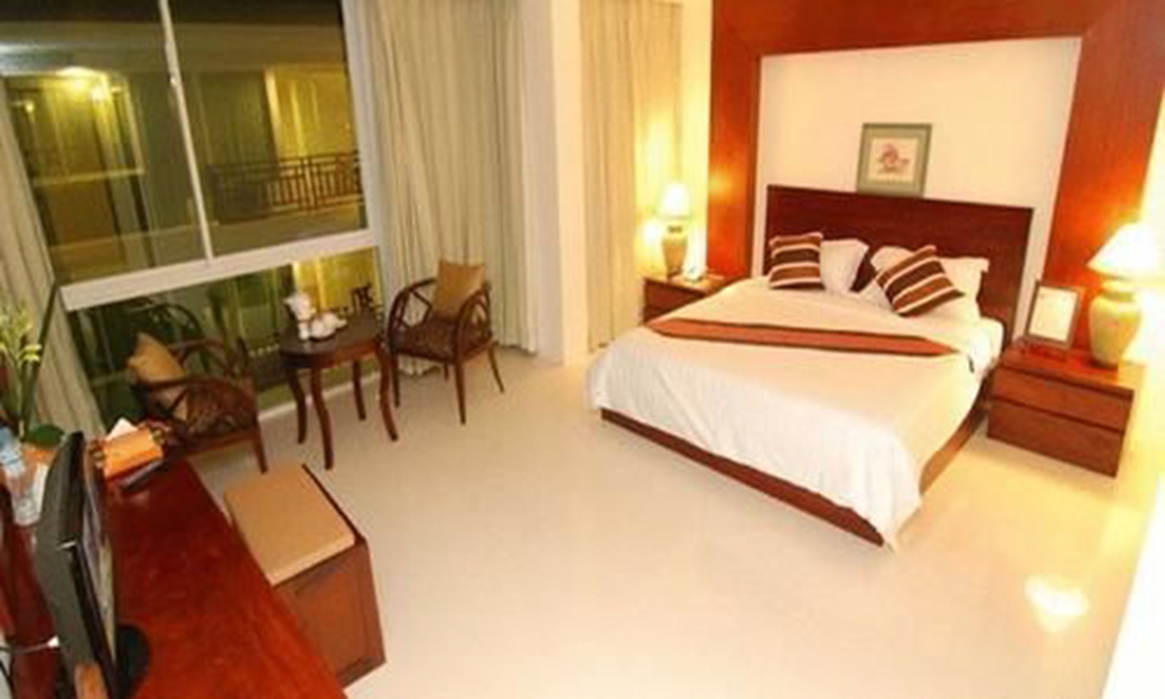 superior double or twin room | minibar, in-room safe, blackout curtains, free wifi