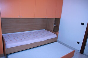 Apartment, 2 Bedrooms, Balcony