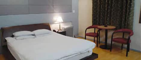 In-room safe, blackout curtains, soundproofing, free WiFi