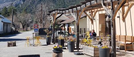 Terrace/patio