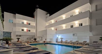 All Suite Ibiza Aparthotel