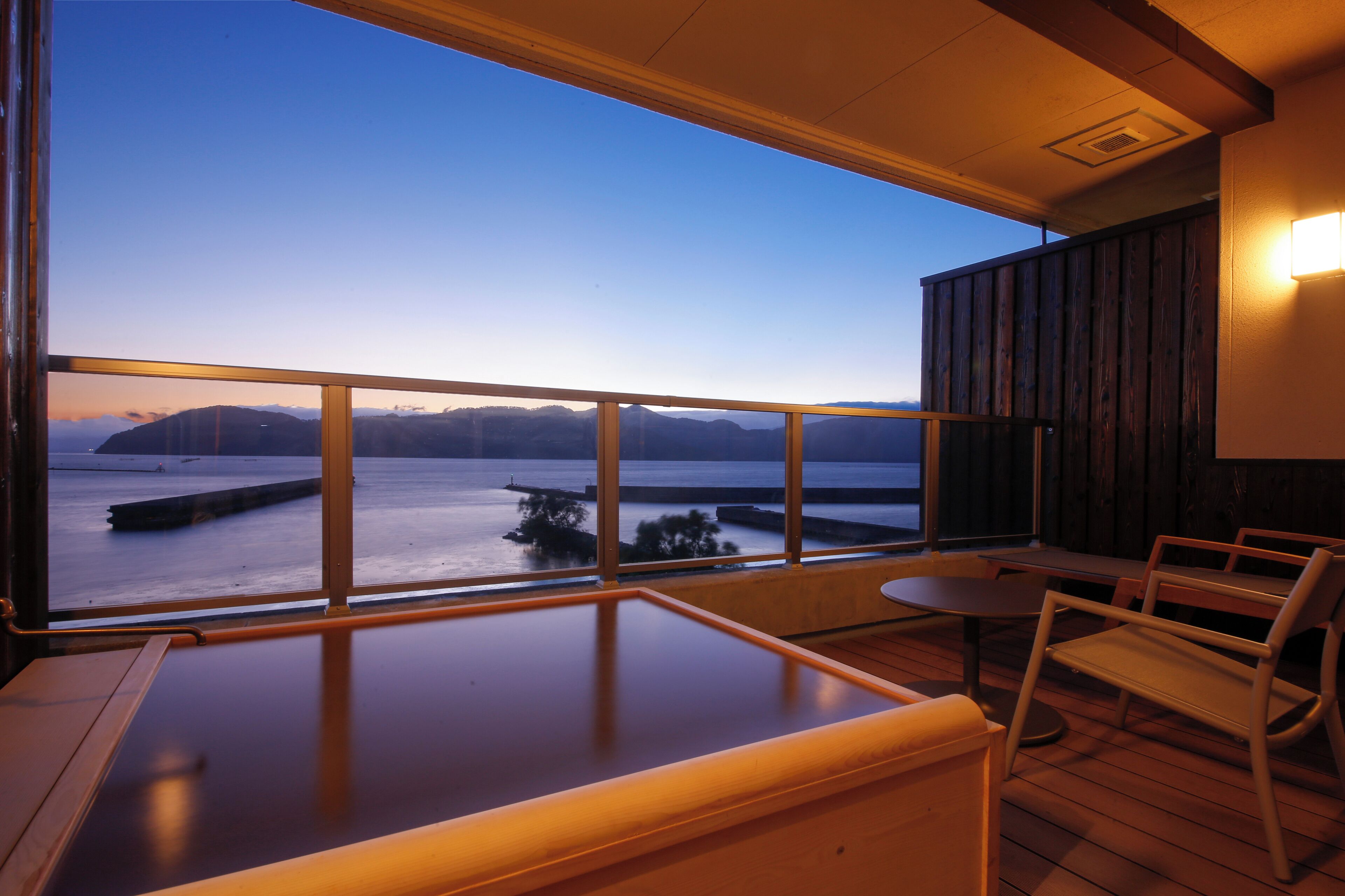 Phòng Deluxe, phòng tắm riêng, quang cảnh hồ | Két bảo mật tại phòng, trang trí khác biệt 