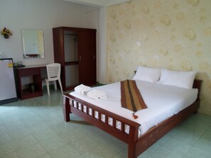 Een bureau, gratis wifi